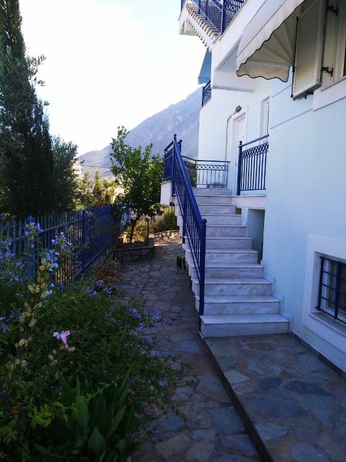 Almyro Villa Kalamata Bagian luar foto