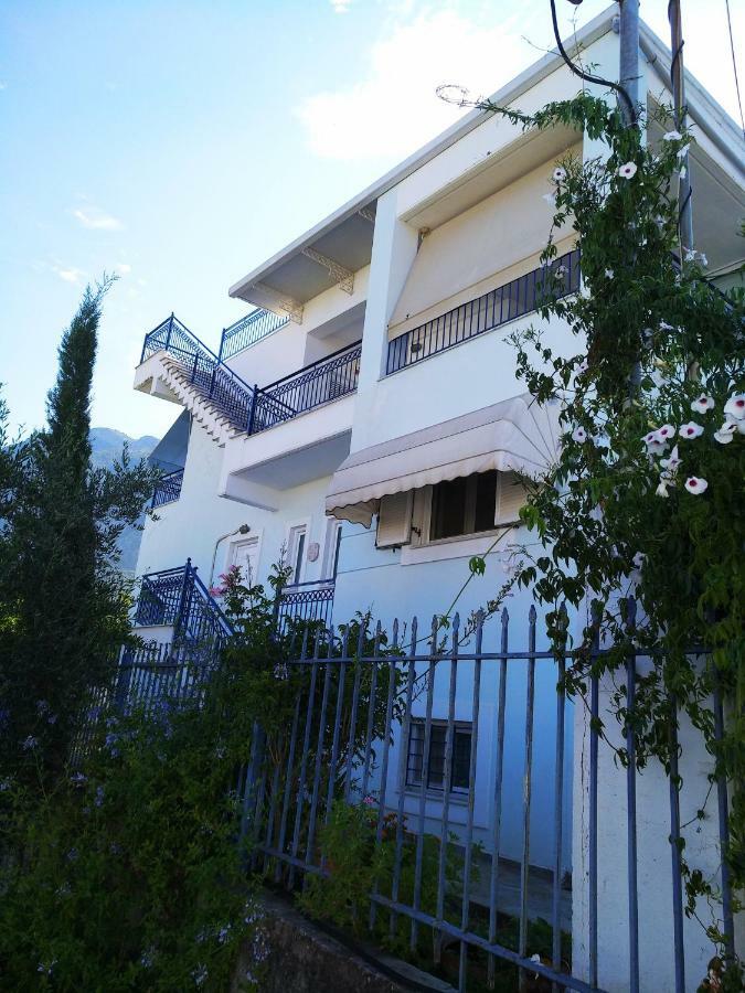 Almyro Villa Kalamata Bagian luar foto