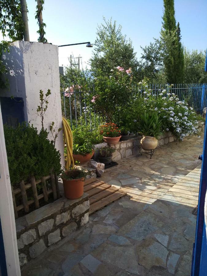 Almyro Villa Kalamata Bagian luar foto